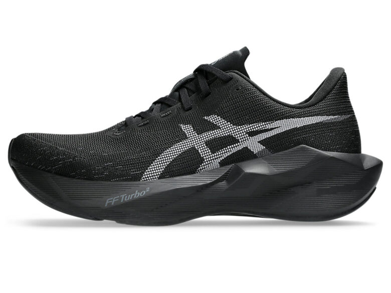 ASICS Novablast 6