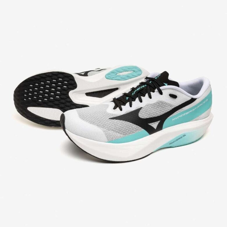 MIZUNO HYPERWARP RACER